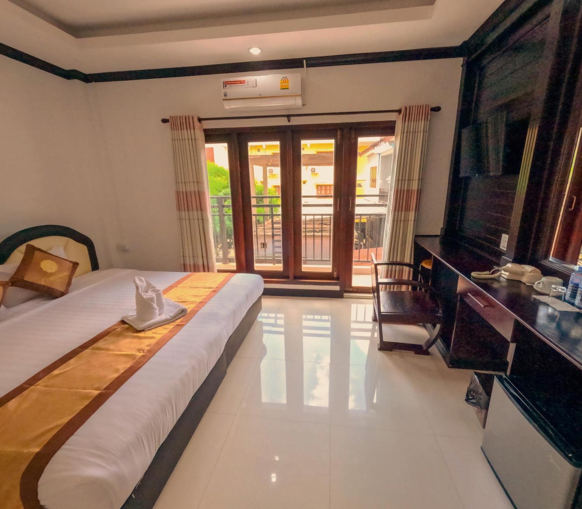 Vang Vieng Consiana Hotel Zewnętrze zdjęcie